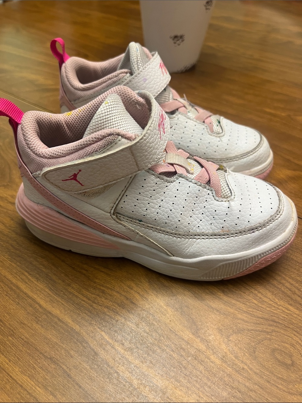 Jordan max aura 5 Kids' White fierce Pink Mid-Top Sneakers size 12 c
